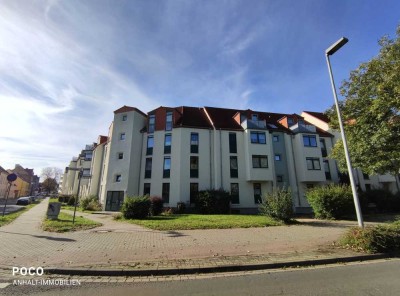 Charmante 2-Zimmer-Wohnung mit Balkon im Erdgeschoss