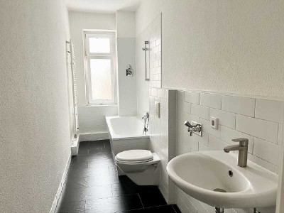 ++ Bezugsbereit nach Sanierung – 3-Raumwohnung in begehrter Lage MIETEN!++