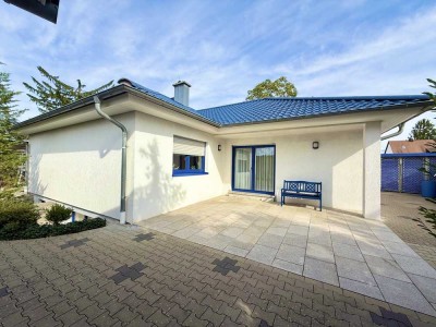 Reserviert/Massiv gebauter Bungalow in traumhaft ruhiger Lage inkl. Einliegerwohnung