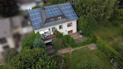 Mehrfamilienhaus mit 3 Wohneinheiten und großem Grundstück in Hämelschenburg