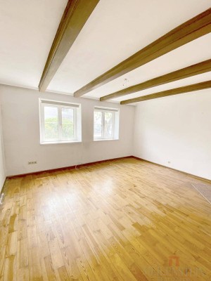 kernsanierte Wohnung mit Loggia und Nordkettenblick