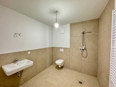 KL-City - Neubau-Erstbezug: Großzügige, lichtdurchflutete 3-Zimmer-Wohnung mit Balkon