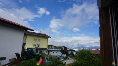 Vollmöblierte 2-Zimmer-Wohnung mit Balkon, Gemeinschaftsgarten, AAP und Garage in Axams