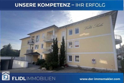 Traumhafte ETW in oberster Etage, 2 Balkone u. 2 Tiefgaragenstellplätze!