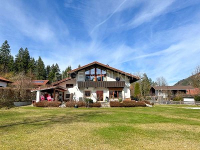 Einfamilienhaus mit großem Süd-Ost- Garten