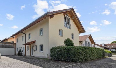 Edling: Großzügige, gepflegte und ruhig gelegene Doppelhaushälfte
