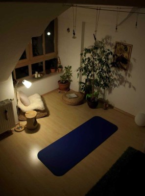 Helle 2-Zimmer Dachgeschosswohnung in Freising