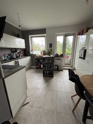 Helle 2,5-Zimmer-Etagenwohnung zentral in Dellbrück