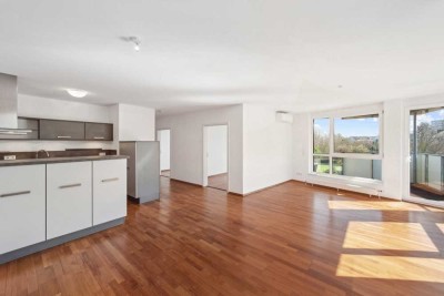 Alles durchdacht, alles in Reichweite:  Qualität, Licht, viel Platz und Weitblick