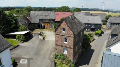 Sie suchen ein Projekt ? 
Backsteinhaus, Scheune und großes tolles Grundstück RANDLAGE & Weitblick