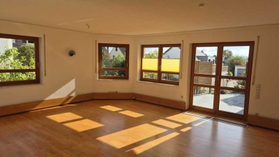 Helle 2-Zimmer-Erdgeschosswohnung in Theesen mit Terrasse und Blick ins Grüne