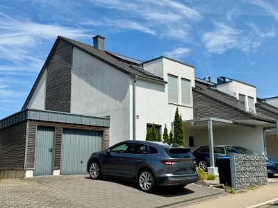 MODERNES REIHENENDHAUS  MIT TRAUMBLICK ZU VERMIETEN !!!