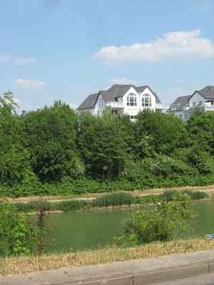 DG Wohnung mit unverbaubarem Blick auf den Kanal  - kein Markler