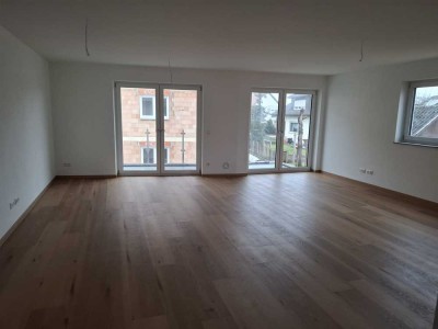 Erstbezug mit Balkon: Schöne 4,5-Zimmer-Wohnung mit gehobener Innenausstattung in Achstetten