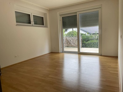 Schöne Singlewohnung in unmittelbarer Nähe zur Privatklinik Ragnitz - Tiefgargagenplatz - kleines Grundstück - große Südterrasse