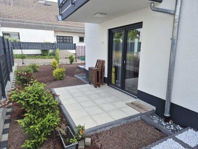 Exklusive, neuwertige 2-Zimmer-Wohnung mit Einbauküche in Griesheim