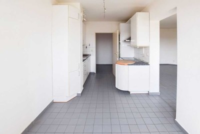Sonnige Drei-Zimmer-Eigentumswohnung mit Balkon, Fahrstuhl und Garage in Osnabrück - Wüste!
