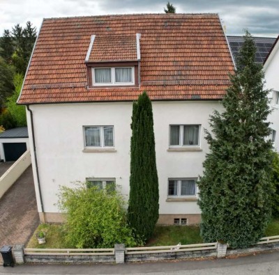 Mehrfamilienhaus in Homburg Uni Nähe