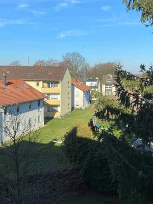 Geräumige 3-Zimmer Wohnung mit sonnigem Balkon in der beliebten Donatusstraße