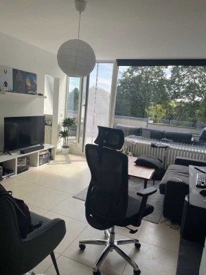 Geschmackvolle, modernisierte 1-Zimmer-Terrassenwohnung mit großer Terrasse in Kaarst