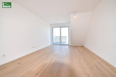 Das wünscht man sich _ Erstbezugs-Neubau in absoluter Hofruhelage mit Weitblick auf Eigengrund in begehrter Lage - U1