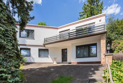 KL-Bännjerrück - Großzügiges, freistehendes Einfamilienhaus mit 2 Garagen und schönem Fernblick