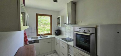 Helle 2,5 Zimmer Wohnung