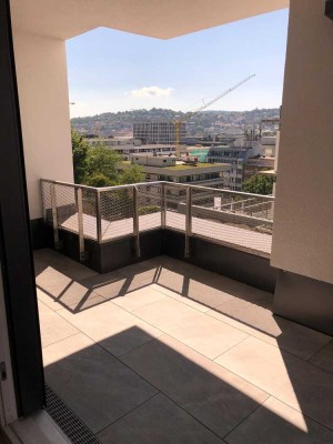 Zentrale 2-Zimmer-Wohnung mit Loggia, TG-Stellplatz, Aufzug