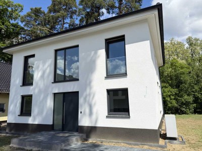 Neubau * Luxuriöse Stadtvilla mit moderner Kragarmtreppe und offener Galerie * sofort bezugsfertig