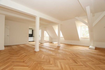 Traumhafte 4-Zimmer-Maisonettewohnung mit Altbau-Charme