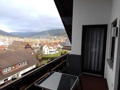 Renovierte 2-Zimmer-Dachgeschosswohnung mit Balkon in Baiersbronn