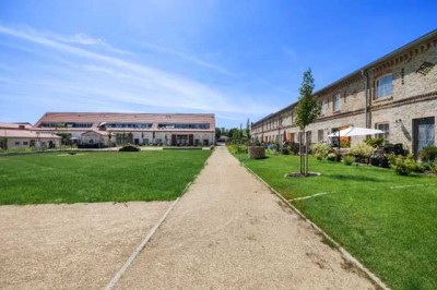 3 Zimmerwohnung mit Terrasse und Garten
