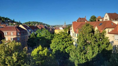 Charmante 3,5-Zi.-Altbau-Maisonette in Stuttgart-Süd – Möbliert und Einzugsbereit!