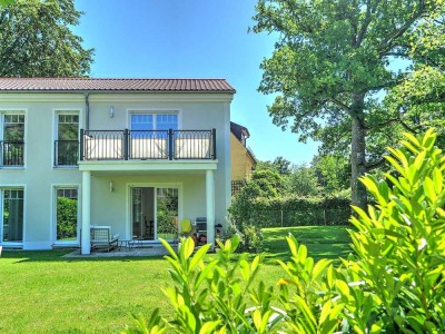 GAUTING: DESIGN TRIFFT NATUR - MODERNE MAISONETTE MIT GROSSEM GARTEN IN TOPLAGE!