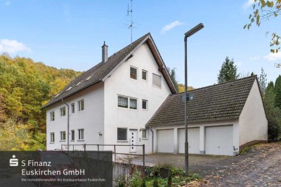 Lichtdurchflutete Eigentumswohnung mit Balkon, Garage und Gartenidylle – Ihr Wohlfühlzuhause wartet!