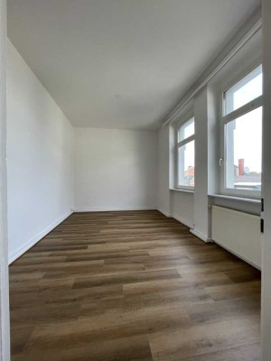 Renovierte 2,5-Zimmer-Altbauwohnung direkt am Skulpturenpark
