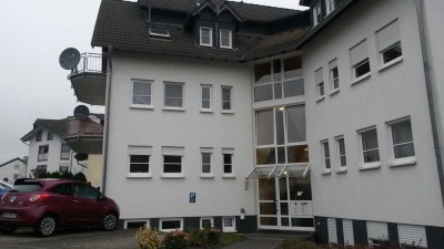 Moderne 2 ZKB-Wohnung mit Terrasse