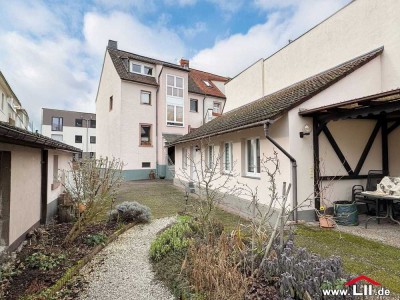1 bis 2-Familienhaus mit Nebengebäude in zentraler Lage