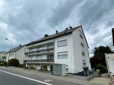 Schöne 1-Zimmer-Wohnung mit Balkon / voll möbiliert