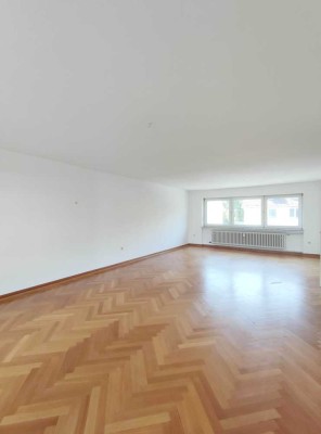 Ludwigshafen-Süd! Großzügige 3 Zimmer Wohnung mit Balkonterrasse!