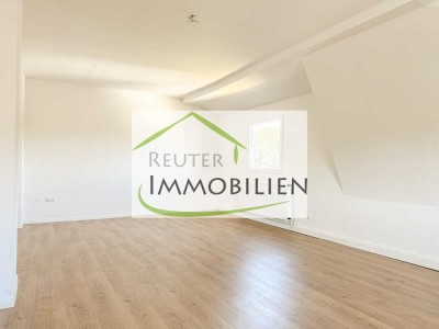 Helle 3,5-Zimmer-Dachgeschosswohnung mit Blick ins Grüne in Bochum-Linden