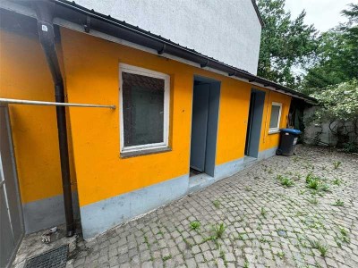 +++ ABRISSBEDÜRFTIGES, KLEINES EFH MIT ANBAU UND HOFBEREICH FÜR DEN HANDWERKER ZU VERKAUFEN +++
