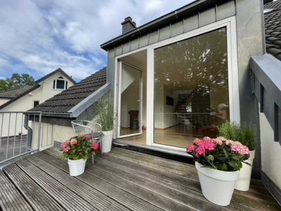 Gepflegte 100m²-Maisonette mit Balkon, Ebk., Kaminofen u. Garage