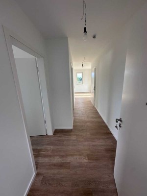 Helle 2-Zimmer Staffelgeschoßwohnung mit Dachterrasse in Schenefeld