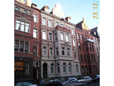 Yorckstraße: Parkett, Stuck, Balkon, Kamin, EBK, Gäste-WC