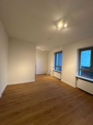 Frisch kernsaniertes (2024) 28m² - Apartment in bester Bonner Altstadt-Lage