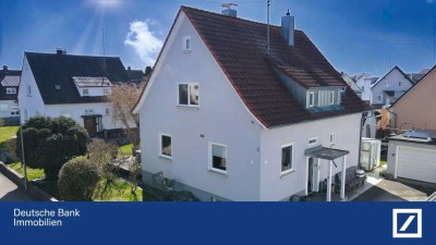 Charmantes Einfamilienhaus mit Gartenidylle in Burlafingen – Ihr neues Zuhause zum Wohlfühlen