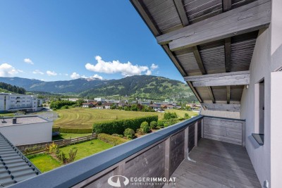 5760 Saalfelden : Penthouse ! Weitblick ! neuwertige, zentral gelegene, sonnige 4 Zimmerwohnung 123,94m²,Carport und Freistellplatz !
