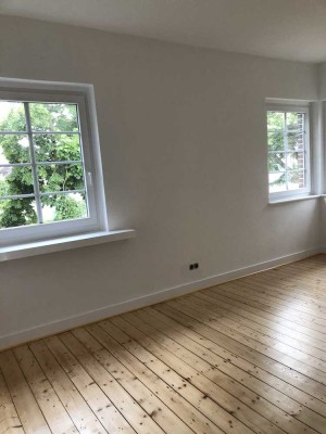 Helle renovierte Altbauwohnung 3,5-Raum-Wohnung in Gütersloh
