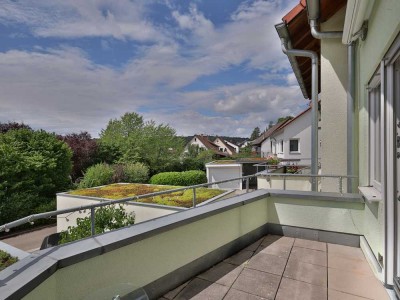 Charmantes Reihenhaus mit Terrasse, Balkon und Garage – ideal für kleine Familien